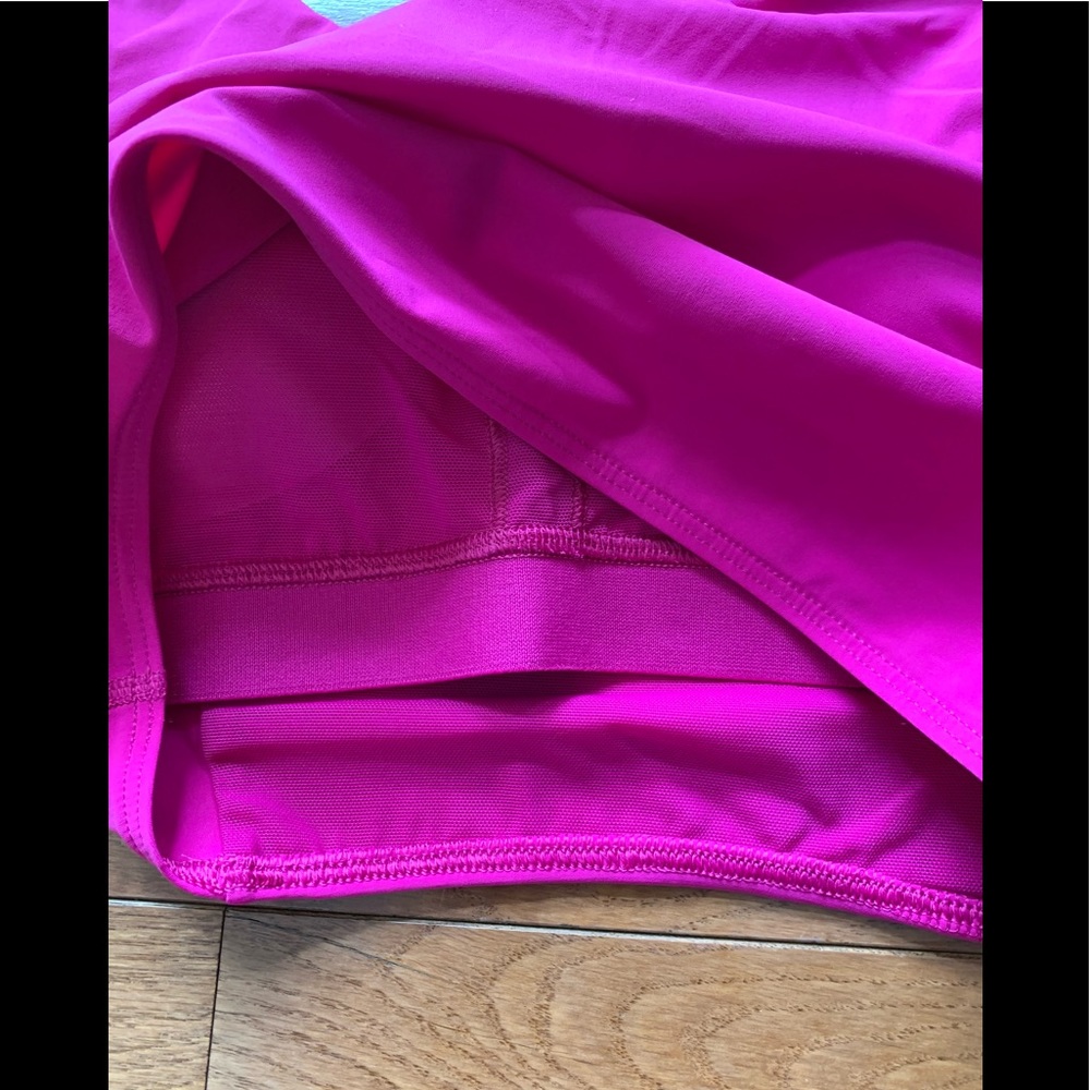 💕LULULEMON STASH IT BRA/CROP-RIPENED RASPBERRY💕 - Picture 8 of 16